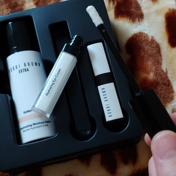 Limited edition Bobbi brown set NEW - Picture 4 of 4